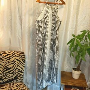 Calvin Klein gray and white geo print halter dress.  Sz XL